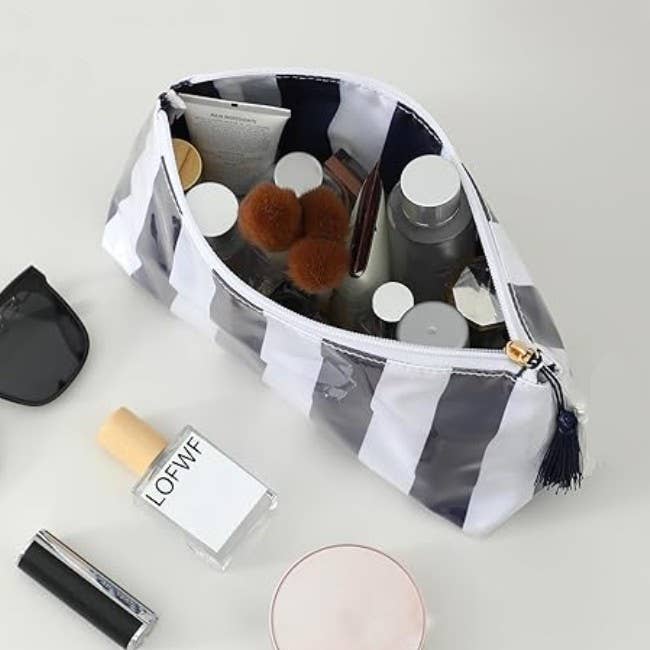 The Yacht Club Pouch